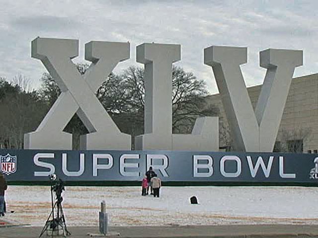 640px-Super_Bowl_XLV_marquee_at_Cowboys_Stadium